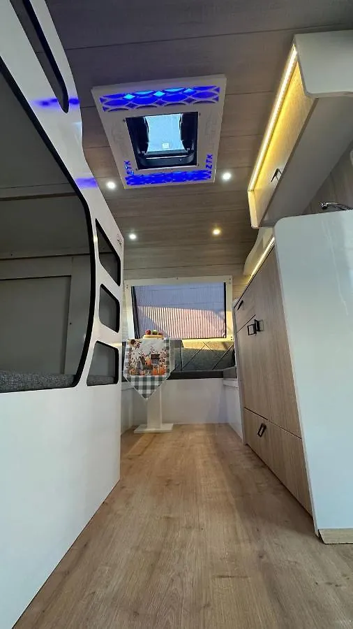 Karavan Tosbik location